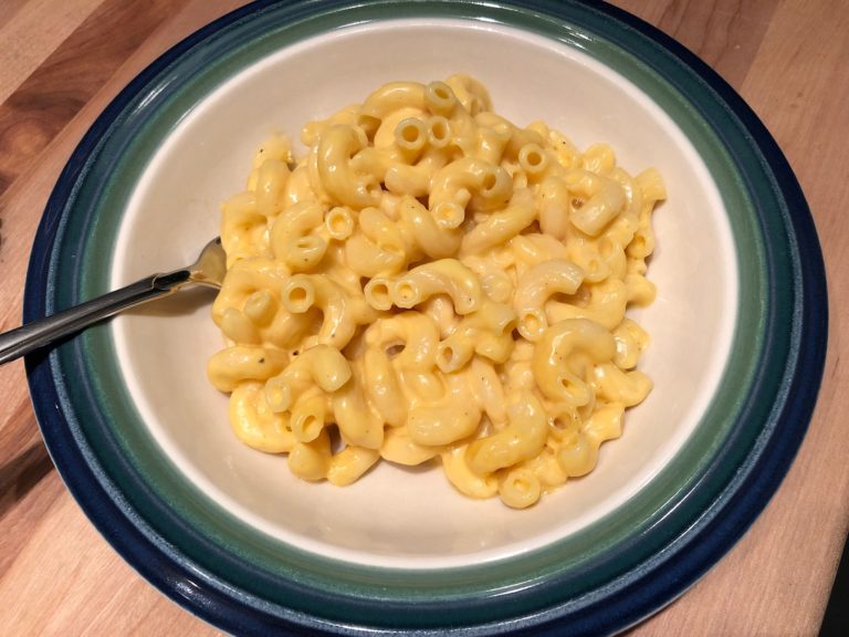 The Best Stovetop Mac and Cheese Recipe and Instructions